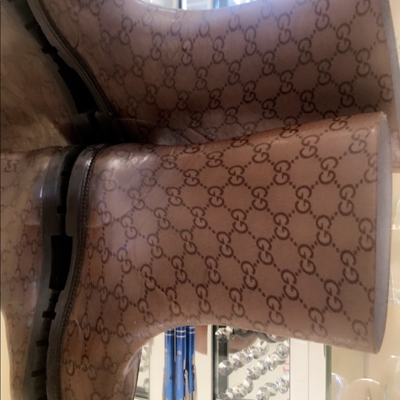 Kids AUTHENTIC Gucci Rain boots!! - Picture 3 of 4